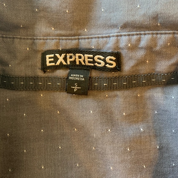 Express - Picture 3 of 3